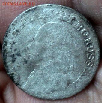 Кошелек - серебряные монеты с 1669 по 1810 г.  ок.23.12  23ч - DSC04290.JPG