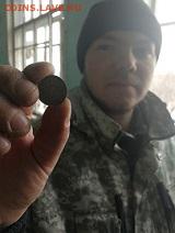 Поиск монет в заброшенных домах - Y9deyzJmlpY