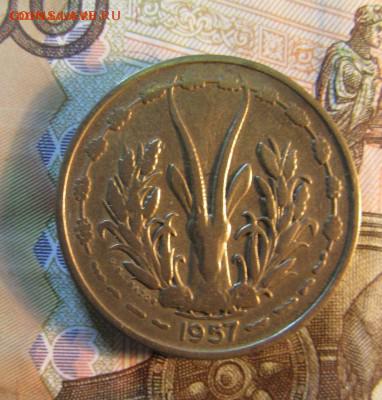 ФРАНЦИЯ КОЛОНИИ ЭКВАТОР АФРИКА 25 франков 1957 г 05.07. - IMG_4536.JPG