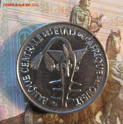ФРАНЦИЯ КОЛОНИИ ЗАПАД АФРИКА 100 франков 1969 г  до 06.08 - IMG_4512.JPG