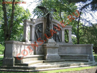 Монеты с Корабликами - Памятник экипажу «Титаника» в Саутгемптоне