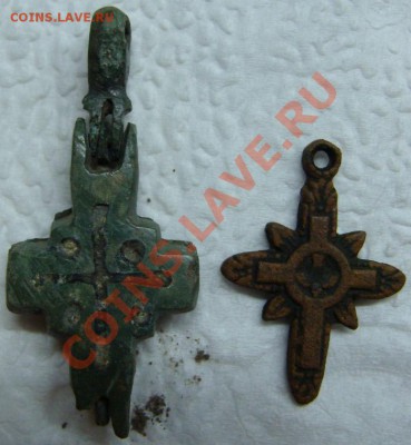 Лот 4 предм.энколпион.католик и 2 иконки - DSC04048.JPG