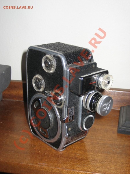 BOLEX PAILLARD B8L 8MM CAMERA - IMG_2649.JPG