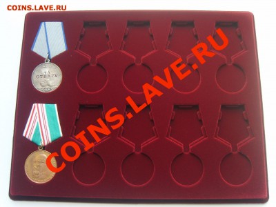 Планшеты под Медали, Знаки, Ордена. На 8-20 ячеек. От 300р. - S8301074.JPG