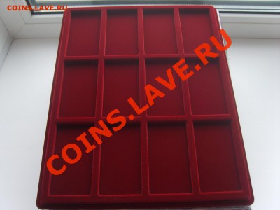 Планшеты под Медали, Знаки, Ордена. На 8-20 ячеек. От 300р. - S8301399.JPG