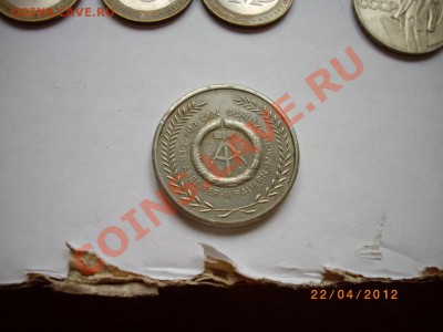 медаль 40 лет гдр...до30.4.12-22-00м - IMGP3138.JPG