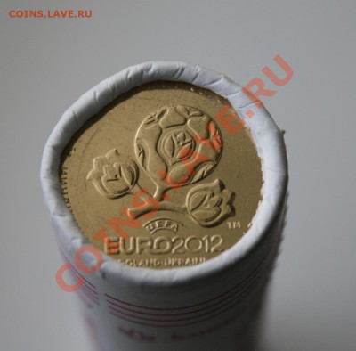 ==Украина==  ЕВРО 2012 роллы по 1 гривне. - 4