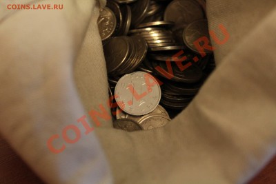 Что попадается среди современных монет - Инострань