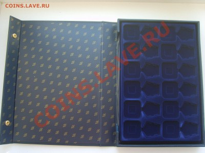 Бокс с 3 планшетами на 12 ячеек под Медали D32.и Подв.ордена - S8302776.JPG