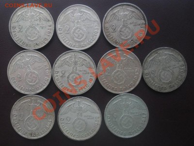 2 Марки Гинденбург. ( Кладовые, в количестве). - Изображение 417