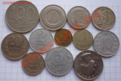47 иностранных монет (разных государств). - P1090347.JPG
