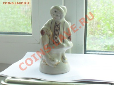 продаю 3 фарфоровые статуэтки - SDC10788.JPG
