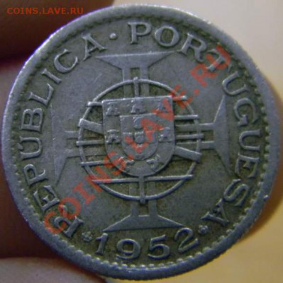 2.5 эскудо Португальский Мозамбик 1952г. - DSCN3444_thumb