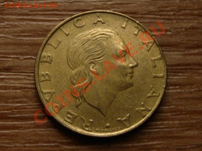 Италия 200 лир 1994 карабинеры до 25.11.12 в 13.00 М - IMG_6767