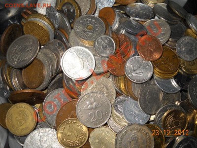 3 кг монет мира - DSCN3273.JPG