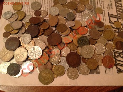 Большой лот монет мира с 200 рублей 800грм до 10.02 21.00 - image