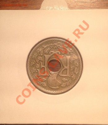 Большой лот монет мира с 200 рублей 800грм до 10.02 21.00 - image