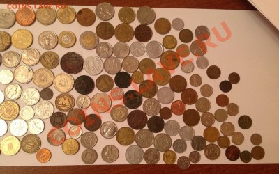 Большой лот монет мира с 200 рублей 800грм до 10.02 21.00 - image