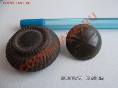 несколько пуговиц 19  20 веков - SAM_1048.JPG