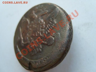 два пятака Елизаветы 1758 и 1759 гг - S1031631.JPG