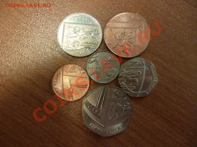 куплю монету 1,5 евро бордо и набор великобритании - P1020774.JPG