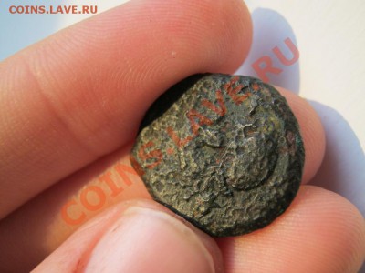 несколько подубитых давних монеток на опознание - IMG_2069