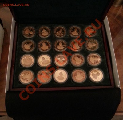 Набор монеты в подарок (в коробке или альбоме) - 20130411_201241