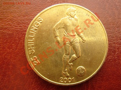 Сомали: 25 шиллингов 2001 Футболист до 26.04.13 22-00 - Сомали-1.JPG