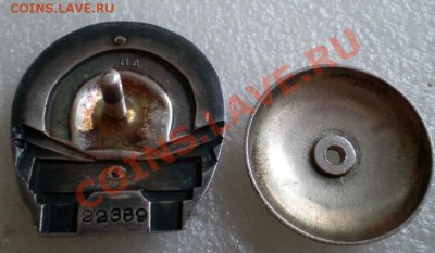 Якорь и лавр.ветви, в треугольнике - СПО и флаг. Серебро - 223