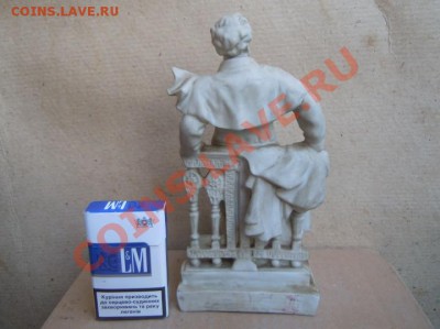 19 ФАРФОРОВЫХ СТАТУЭТОК и 2 шкатулки - 3375814144_1