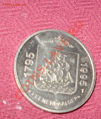 Жетон с кораблем и мельницей.26.07.13 в 22.00 - P7220815.JPG