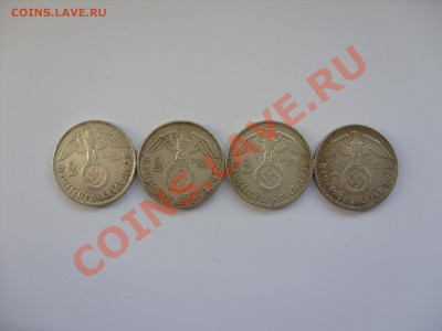 2 марки Гинденбург, 4 штуки.1937-39.До 7.08.2013 в 23:59 МСК - 2 марки 4 штуки - 1