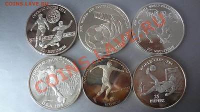 Неплохая Подборка На Серию Футбол Серебро 18 монет(Разные) - DSC06477.JPG