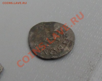 Оцените серебряную монету с животными и птицей до 15 века. - CIMG4854.JPG