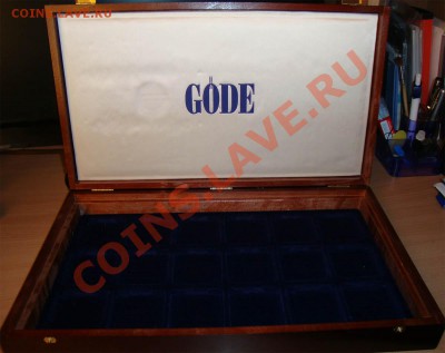 Нечастые альбомы и кейсы для монет - wood-case-36-02