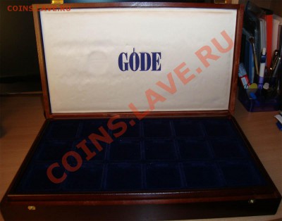 Нечастые альбомы и кейсы для монет - wood-case-36-01