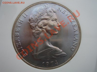 Новая Зеландия: 1$ 1974 в коробке до 25.10.13, 22-00 - Н.Зеландия 1974 доллар-2.JPG