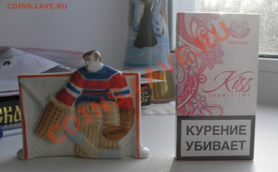 Статуэтка (фарфор) Вратарь - PB240007.JPG