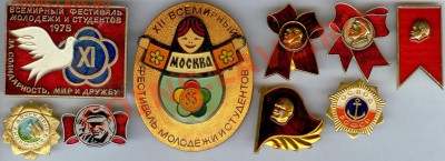 Значки-9шт. до 21.00 мск 08.12.2013 - 9 значков-1