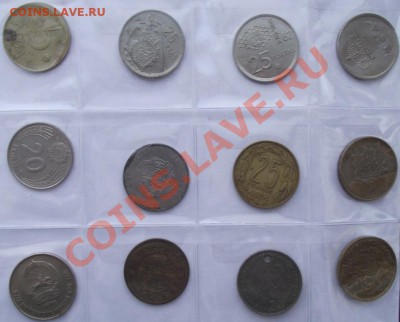 Альбом иностранных монет-72шт до 12.12 в 21.00мск - 5а.JPG