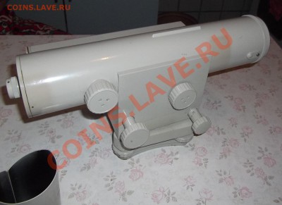Старый телефон и нивелир - нивелир..JPG