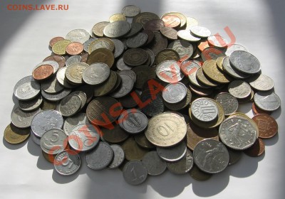 200 иностранных монет - IMG_0136_