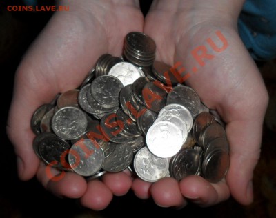 Более 3-х кг монет современной ходячки.Номинал-5 копеек. - SAM_9789.JPG