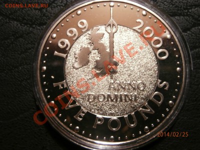 ВЕЛИКОБРИТАНИЯ 5 фунтов 2000г.МИЛЛЕНИУМ до 26.02 - P2250013.JPG