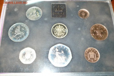 Великобритания годовой набор 1983 до 03.03 в 22.00м (8144) - P1110247.JPG