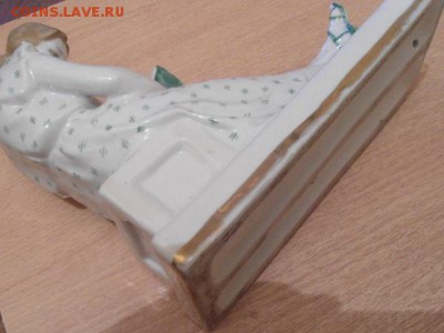 статуэтка девушка с книгой клеймо дулево - DSC00947.JPG