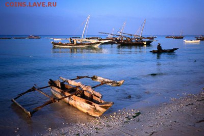 Кораблики на банкнотах - Ngalawa Boat