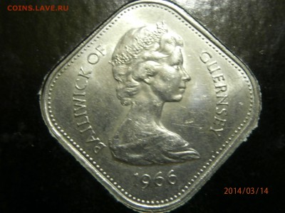 ГЕРНСИ 10 шиллингов 1966г.в боксе до 15.03 - P3140007.JPG