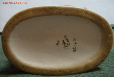 Фарфоровые статуэтки МЕДВЕДИ 2 шт. ЛФЗ---до 21.03. в 21-30 - DSC09242