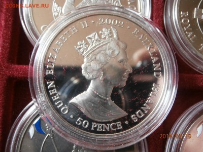 ФОЛКЛЕНДЫ 2002г.50пенсов- серия ЗОЛОТОЙ ЮБИЛЕЙ 15шт.20.03 - P3190012.JPG